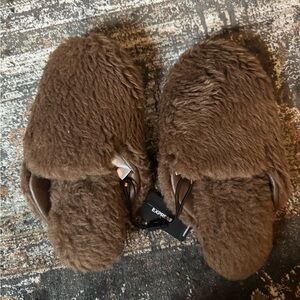 Express slippers